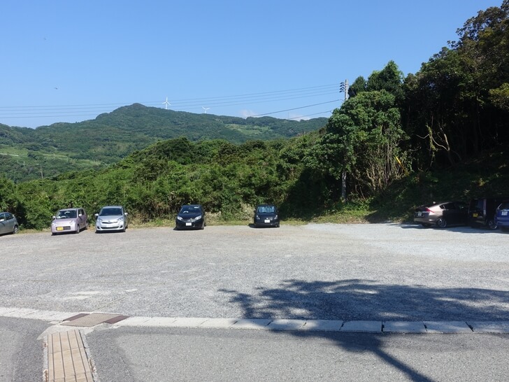 元乃隅稲成神社の第一駐車場