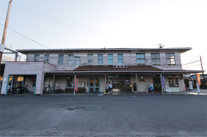 静岡県にある大井川鉄道の新金谷駅の写真