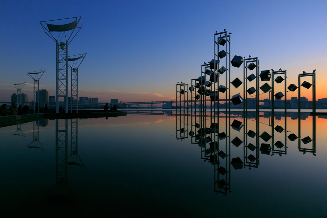 晴海埠頭旅客ターミナルから撮影した夕暮れの写真