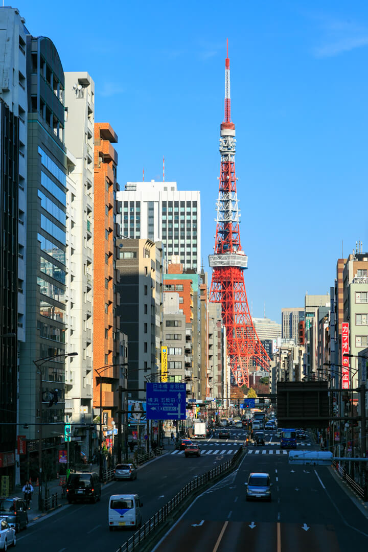 札の辻橋歩道橋から撮影した東京タワーの写真