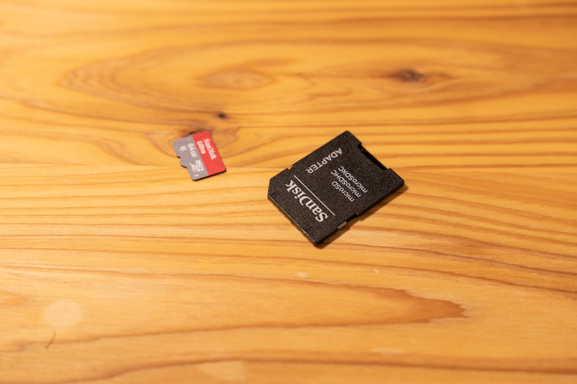 SDカード変換アダプターの写真