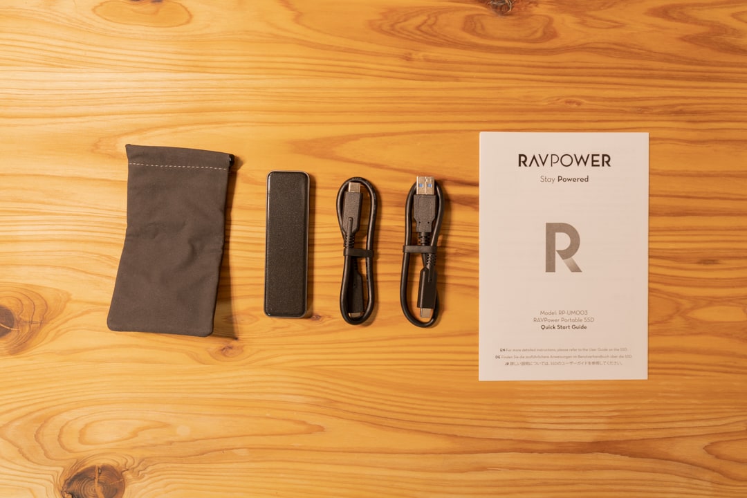 RAVPower RP-UM003の付属品一覧