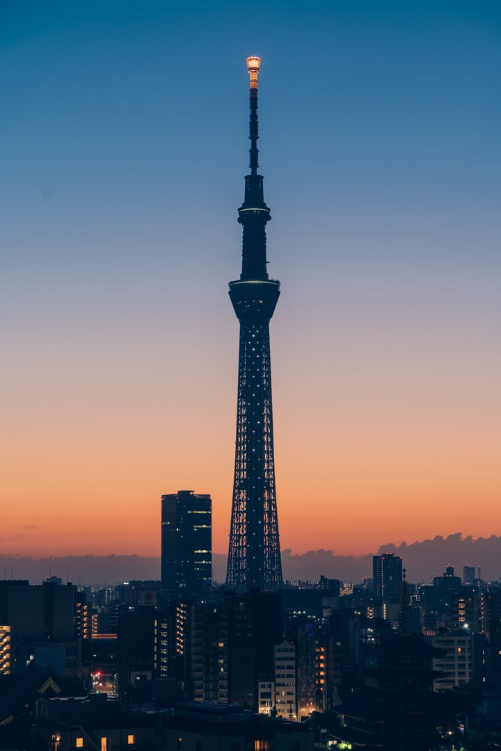 夜明け前の東京スカイツリー