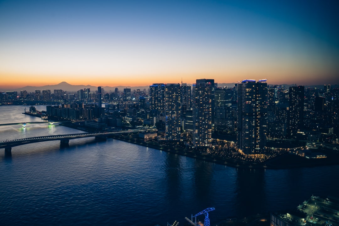 三井ガーデンホテル豊洲ベイサイドクロスから撮影した夕景